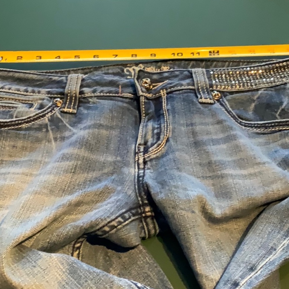 Miss Me Jeans - Picture 4 of 9